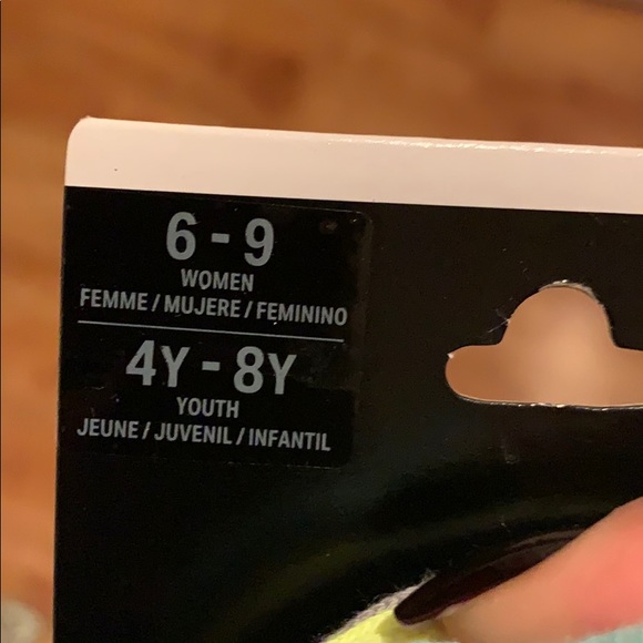 Pack of 6 pairs Under Armour Women socks - Picture 3 of 3